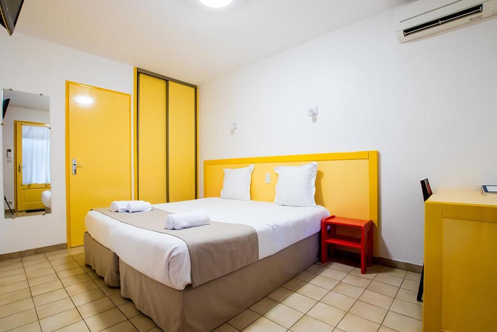 Hotel Du Cros D'Auzon Saint-Maurice-d'Ardeche Экстерьер фото