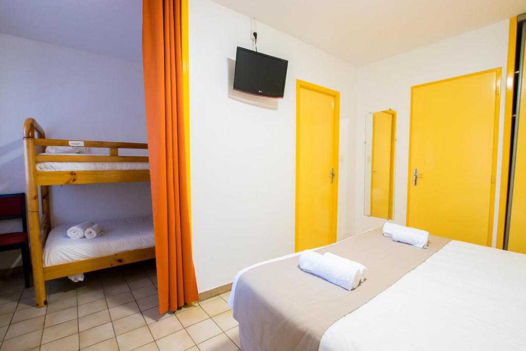 Hotel Du Cros D'Auzon Saint-Maurice-d'Ardeche Экстерьер фото