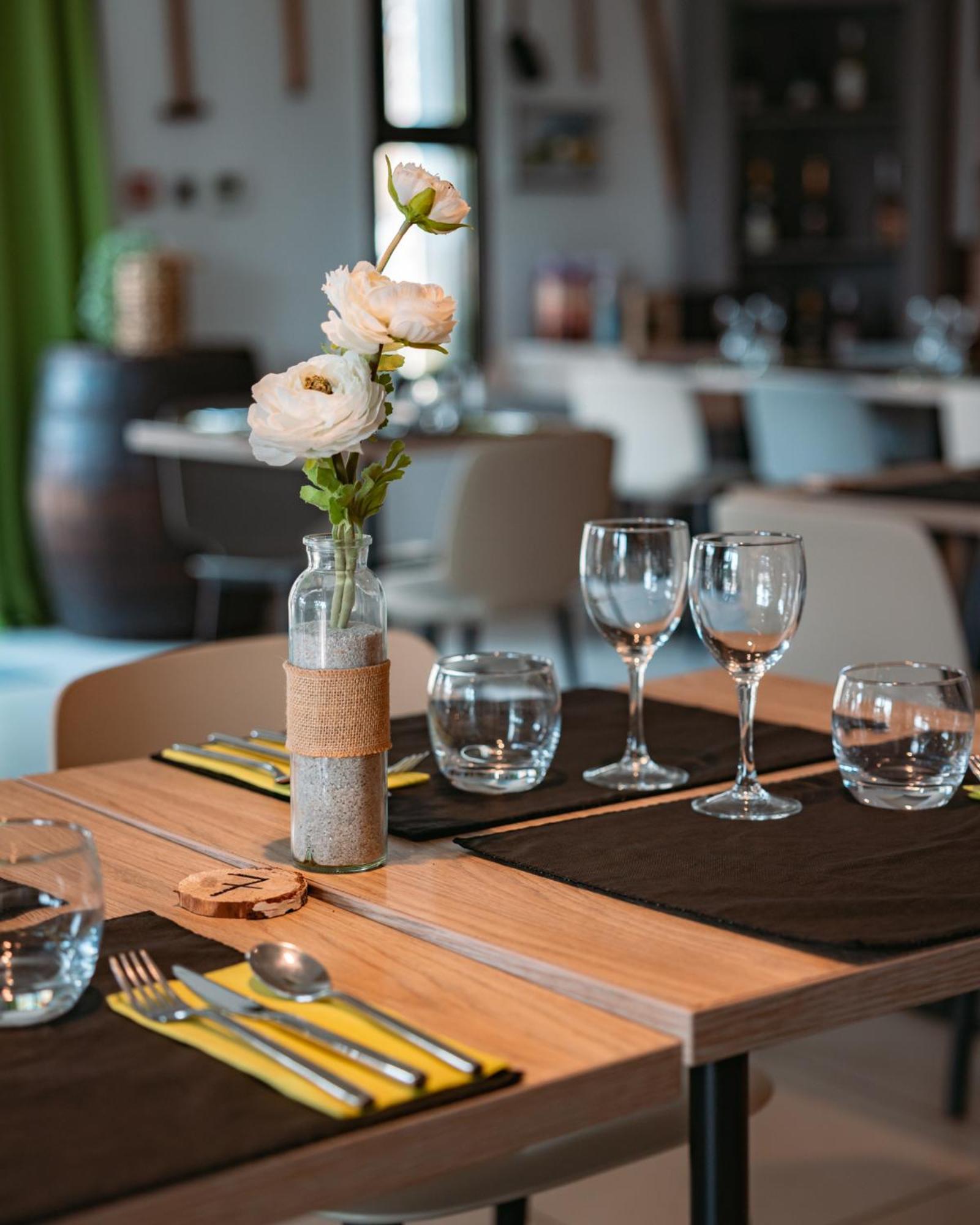 Hotel Du Cros D'Auzon Saint-Maurice-d'Ardeche Экстерьер фото